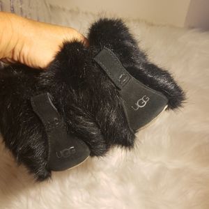 UGG AMARY BLACK FAUX FUR ANKLE BOOTIES SLIPPERS 7